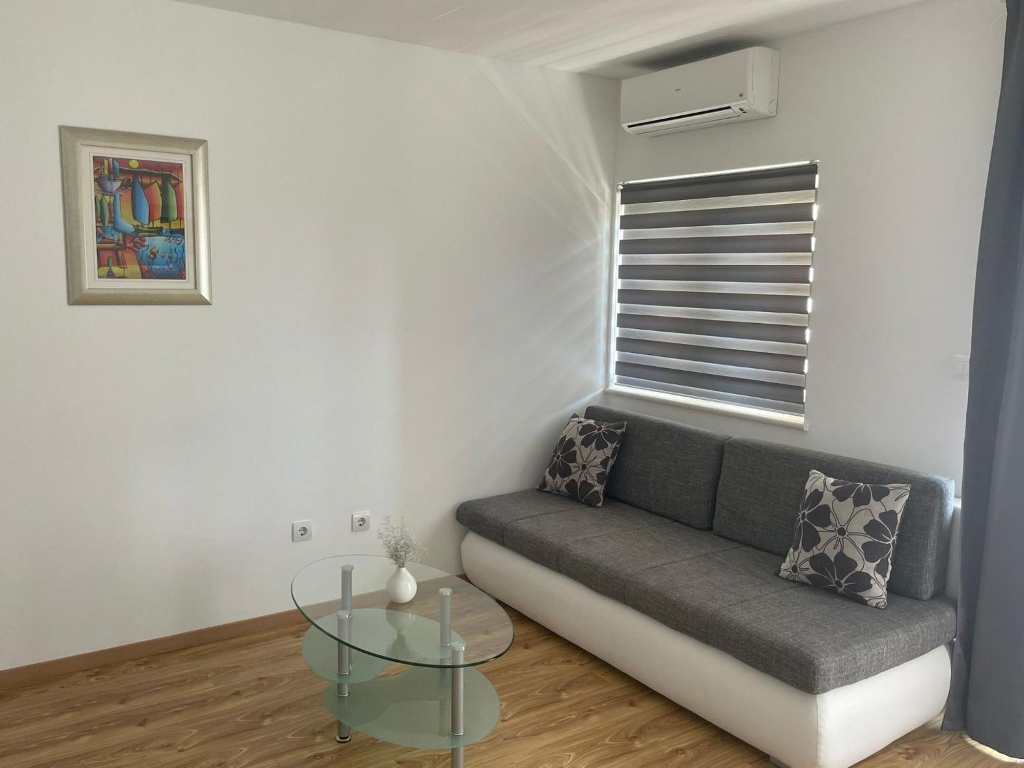 Apartments Kristina Хвар Екстериор снимка