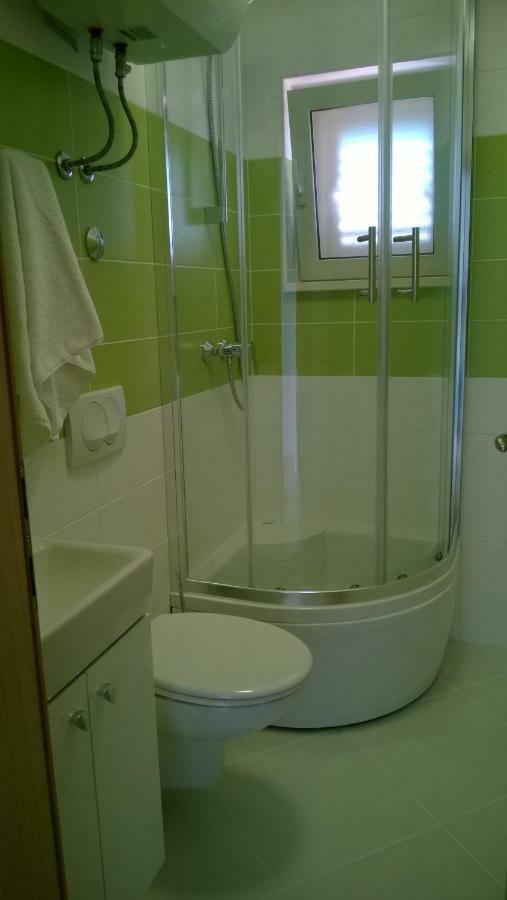 Apartments Kristina Хвар Екстериор снимка